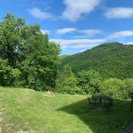On The Hill Between Gubbio And Perugia Appartamento