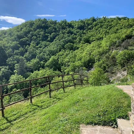 On The Hill Between Gubbio And Perugia Appartamento *